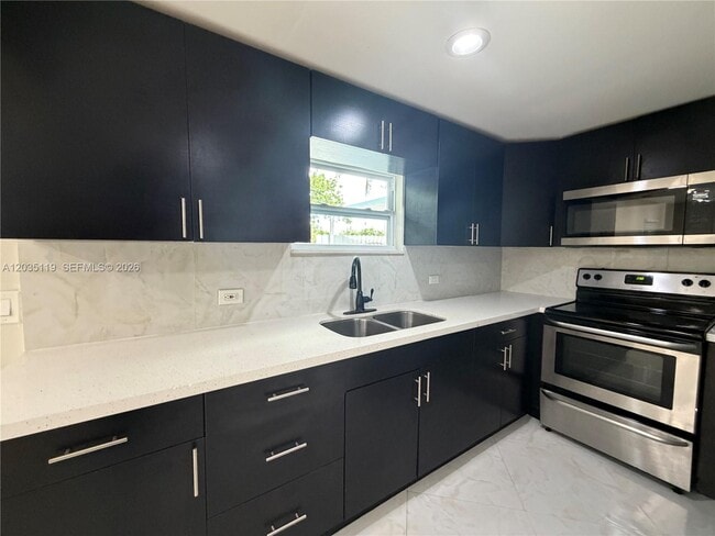 Building Photo - 9615 NW 3rd Ave