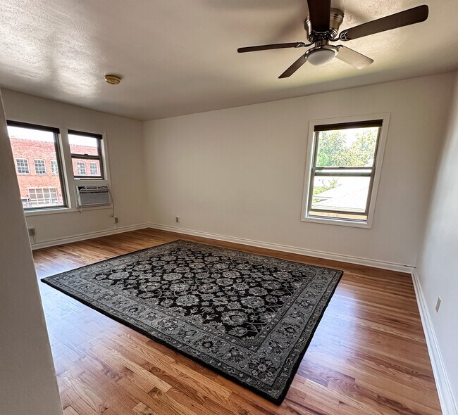 Sala de estar - Brentwood Apartments