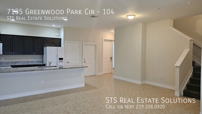 Foto del edificio - 7135 Greenwood Park Cir