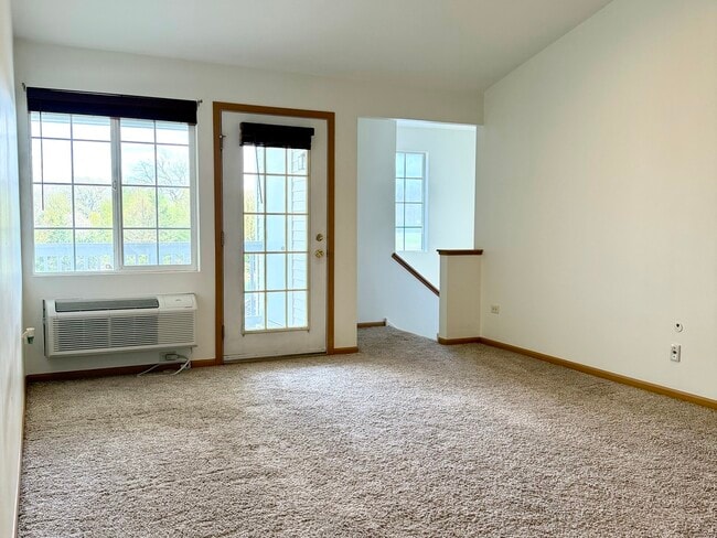 Foto del edificio - 1580 McClure Rd