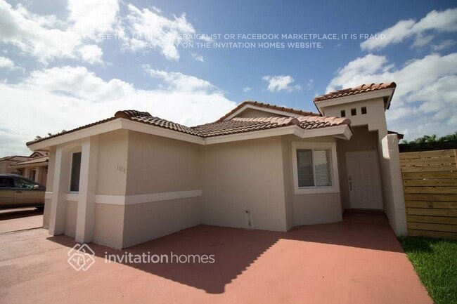 Building Photo - 1906 SW 123rd Ave