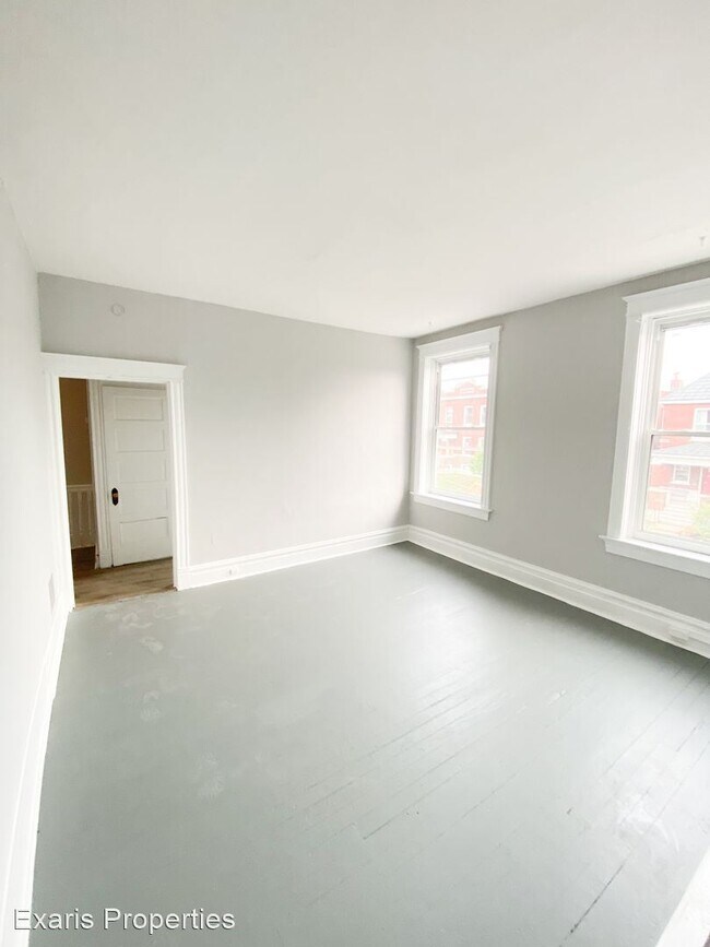 Foto del edificio - 2 br, 1 bath House - 3106 Keokuk Apt B (2/F)