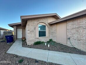 Building Photo - 12708 Francisco Paz Dr