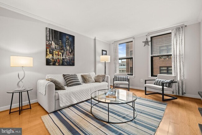 Foto del edificio - 631 D Street NW