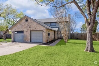 Building Photo - 710 Rollingway Dr