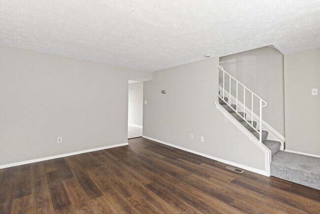 Foto del edificio - 916 Pentwood Ct