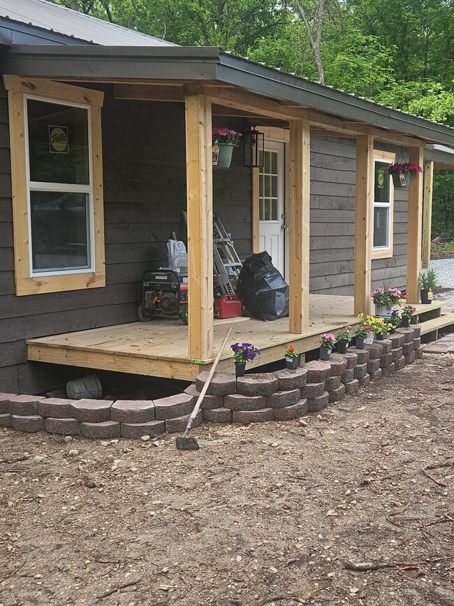 Building Photo - 3860 Gardiner Rd
