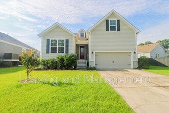 Building Photo - 333 Turnstone St