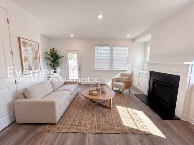 Building Photo - 2535 Superus Ct