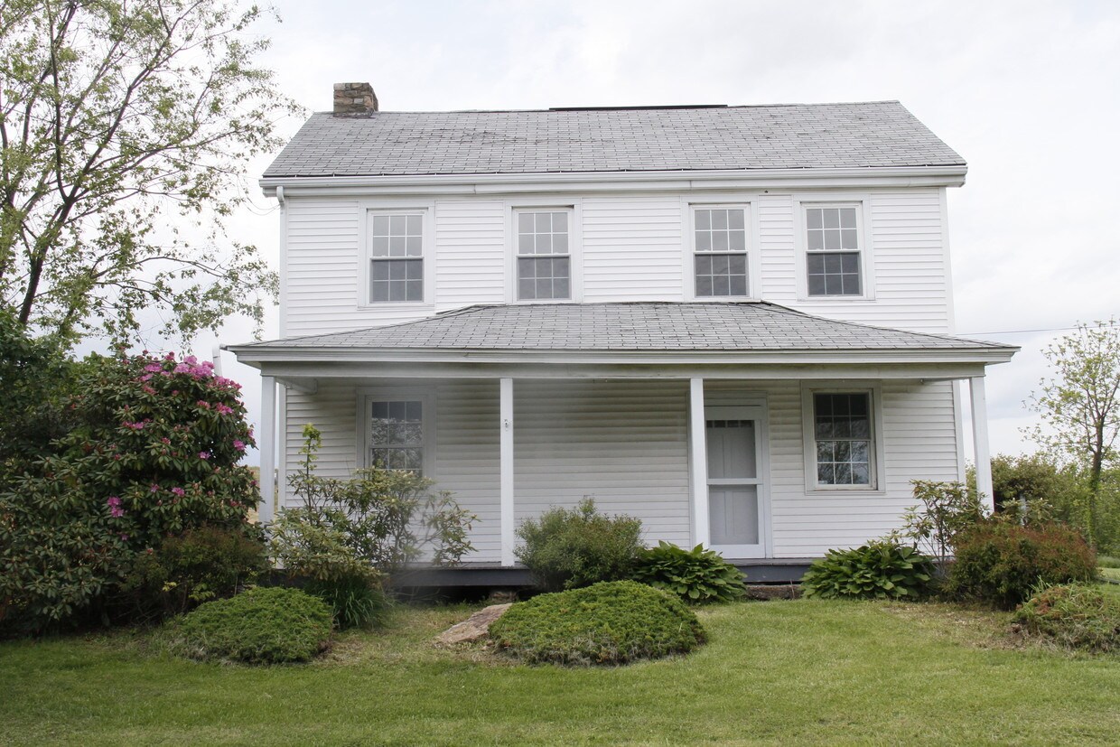 701 E Hillcrest Dr, Bloomsburg, PA 17815 House Rental in Bloomsburg