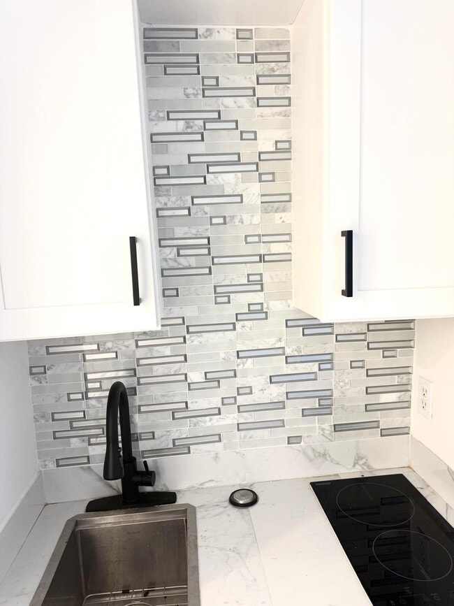 Foto del edificio - 9877 Perfect Dr