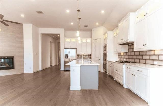 Building Photo - 17166 Yellow Bells Dr