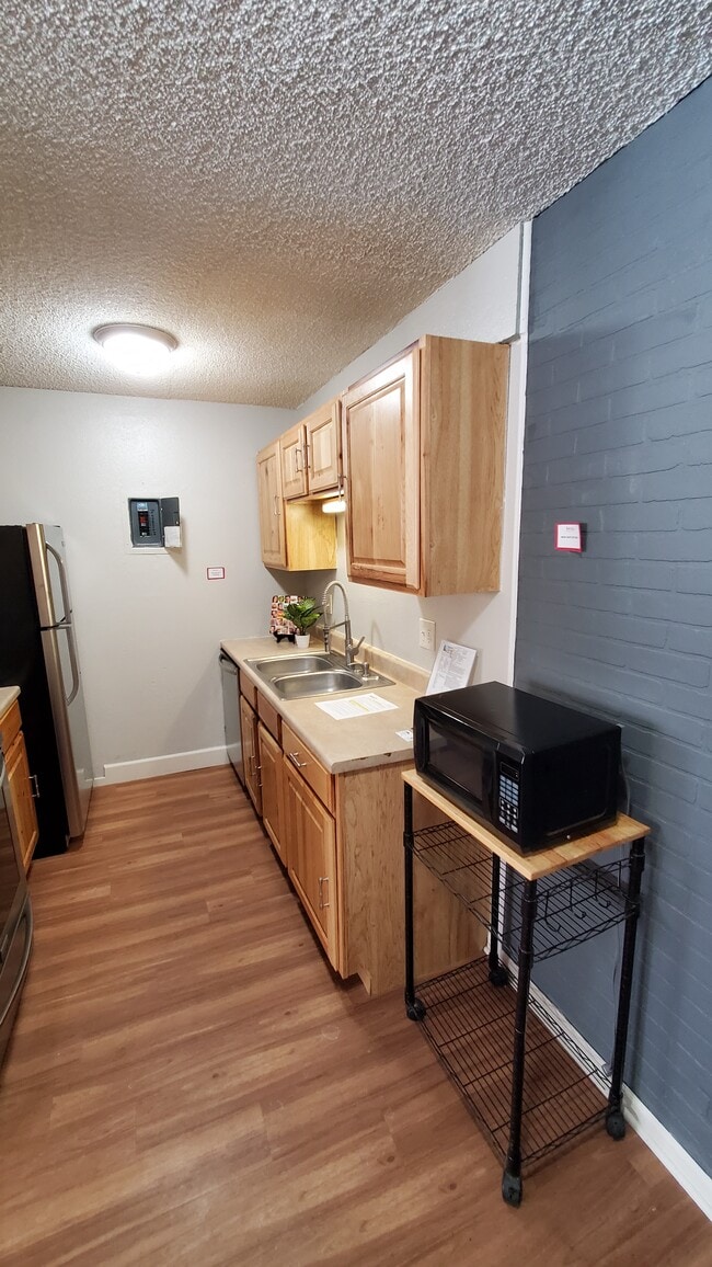 Building Photo - 10211 Ura Ln