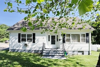 Building Photo - 36 Suffern Ln