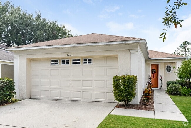 Building Photo - 2614 Lansbury Pl