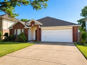 Building Photo - 17006 Dusty Mill Dr E
