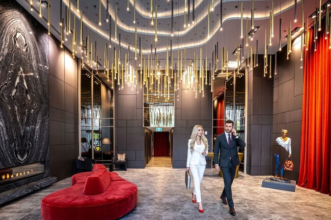 Building Photo - Upten