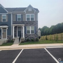 Building Photo - 2016 Landon Ln
