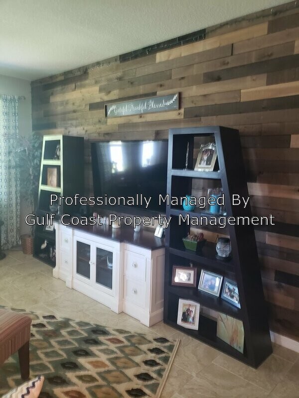 Foto del edificio - 6212 Horse Mill Pl