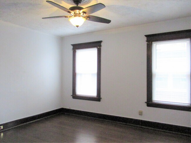 Foto del edificio - 55 Eaton St