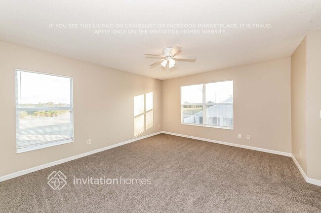 Foto del edificio - 10229 36th Ct E