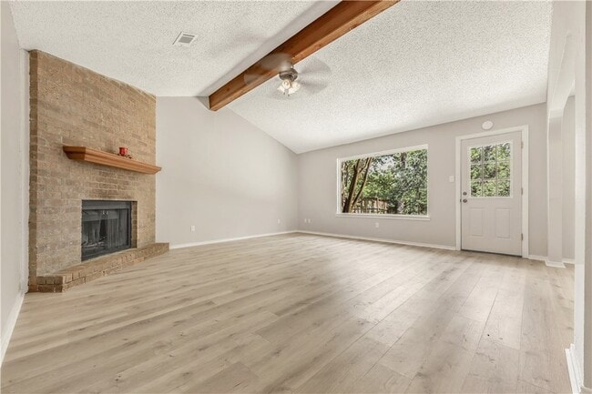 Building Photo - 804 Val Verde Dr