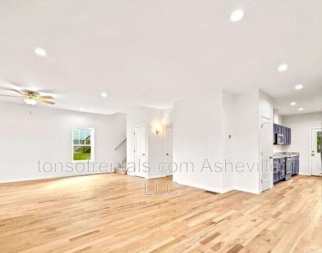 Foto del edificio - 7 Berry Crst Ln