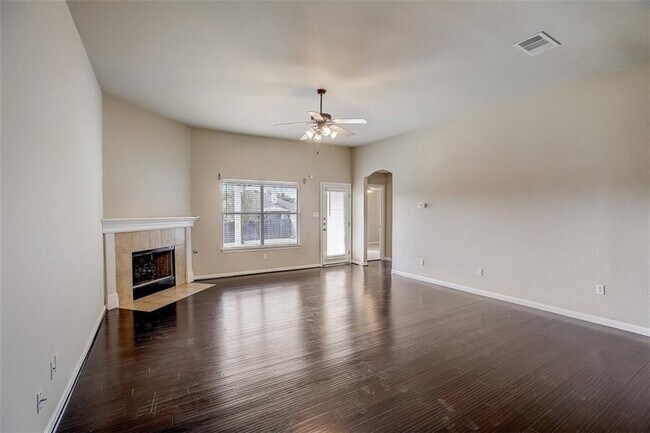 Building Photo - 1385 Cherrywood
