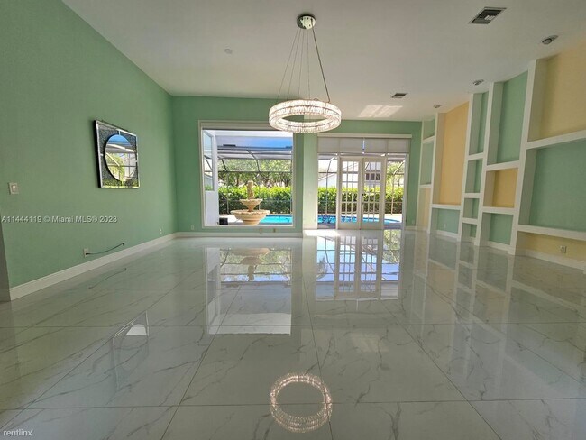 Foto del edificio - 4 br, 3 bath House - 1944 Classic Dr