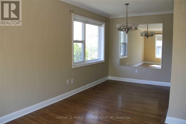 Building Photo - 39 Meadowland Dr