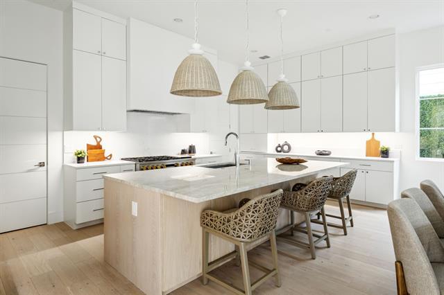 Foto del edificio - 7526 Kenwell St