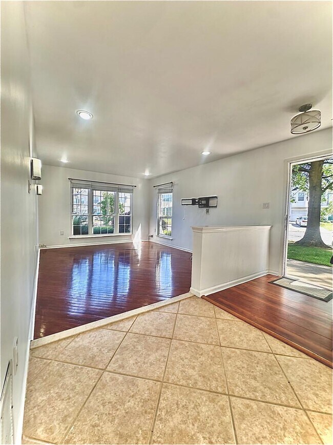 Foto del edificio - 9 Sawgrass Ct