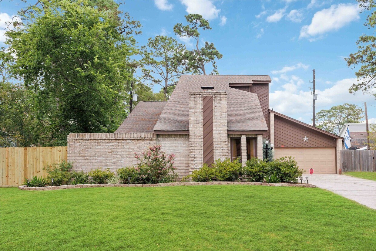 Foto principal - 7310 Hickory Ln