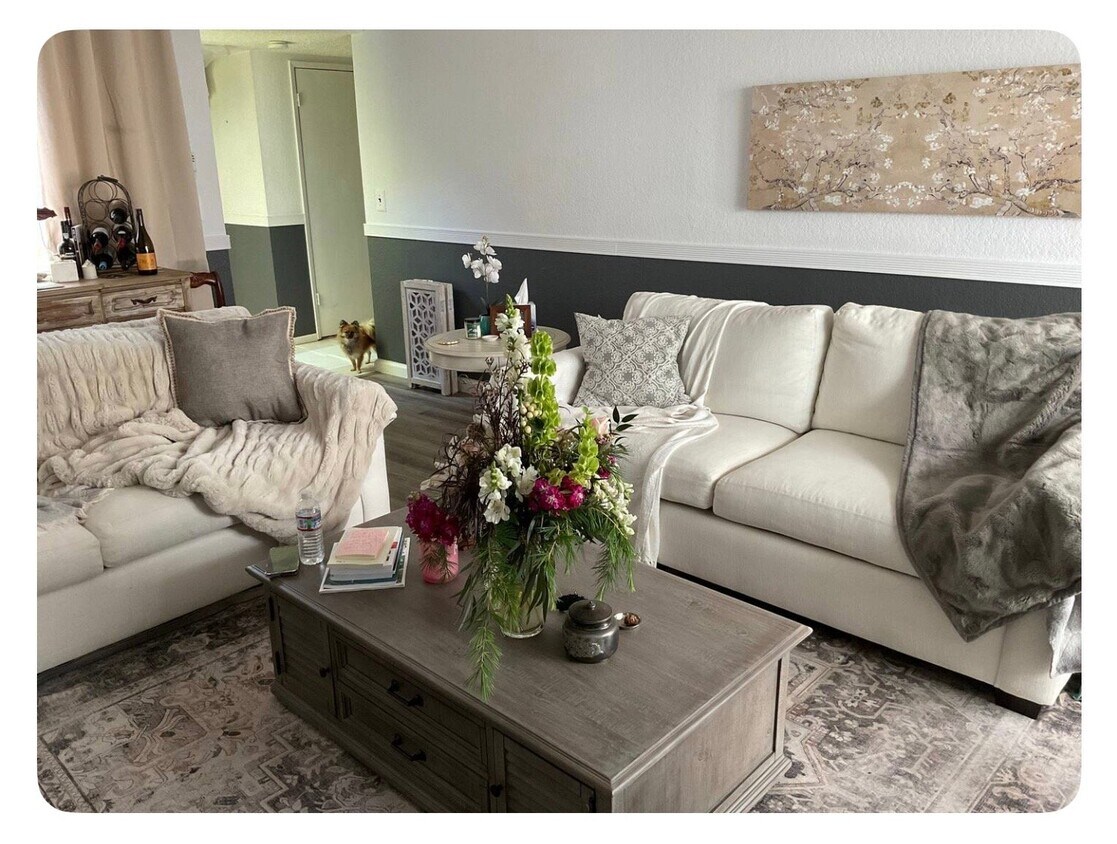 Foto del edificio - 1166 Meadow Gate Dr