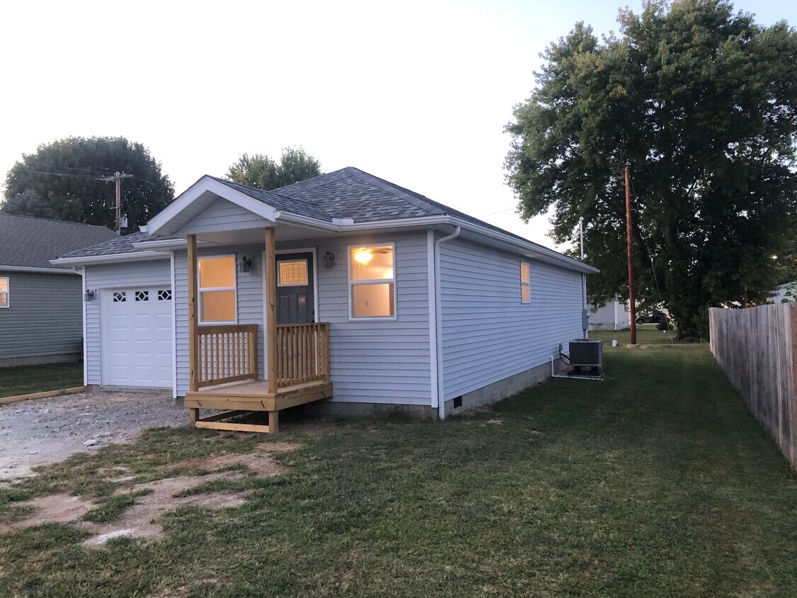 36 W 2nd St, The Plains, OH 45780 House Rental in The Plains, OH