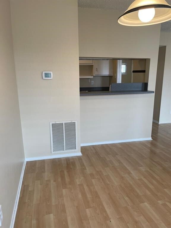 Building Photo - 6402 Del Monte Dr