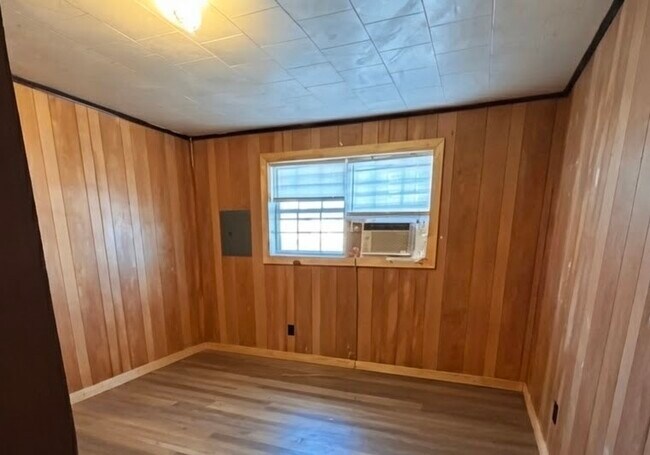 Building Photo - 89 Old Dyer Yorkville Rd