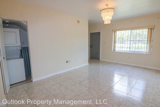 Building Photo - 2 br, 1 bath House - 308 Nw 85 ST