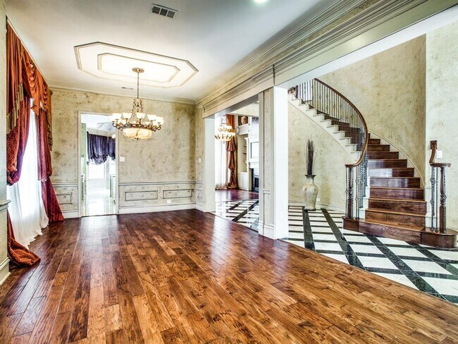 Foto del edificio - 3310 Meadow Wood Dr