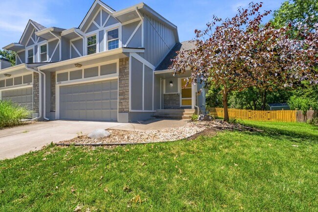 Foto del edificio - 11804 Oakmont St