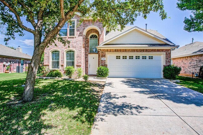 Building Photo - 1208 Shamrock Dr