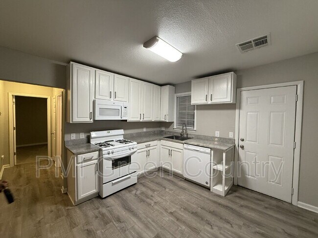 Foto del edificio - 203 W Knoxville St