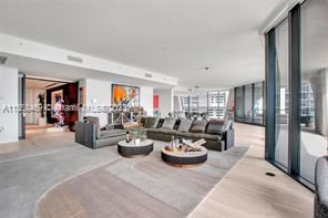 Foto del edificio - 4 br, 5.5 bath Condo - 1000 Biscayne Blvd ...