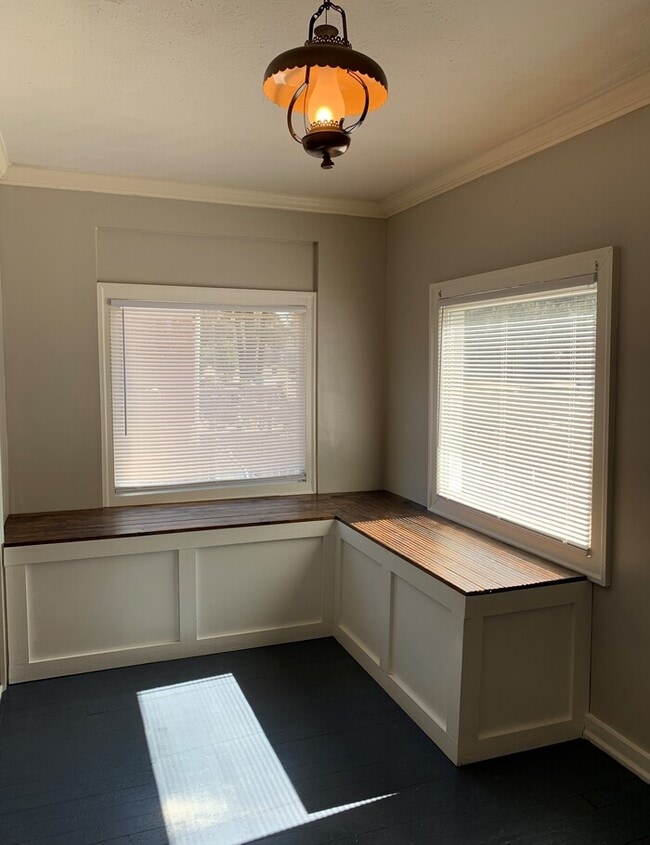 Building Photo - Charming Corner Lot Home with Huge Fenced Yard with Detached Garage