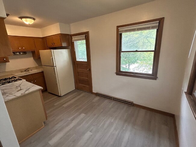 Building Photo - Two bedroom upper in Story Hill available ...