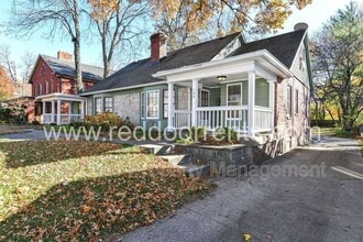 Building Photo - 125 E 49th St