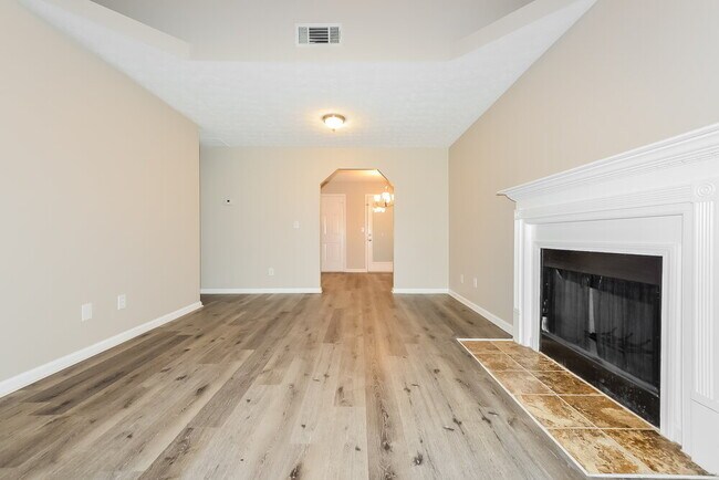 Building Photo - 935 Hunt Rd