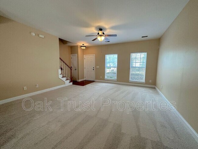 Building Photo - 126 Tuscany Ct