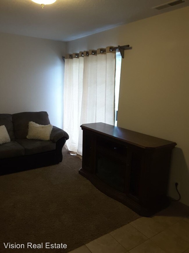 Foto del edificio - 3 br, 2 bath House - 1245 N Riverside #43