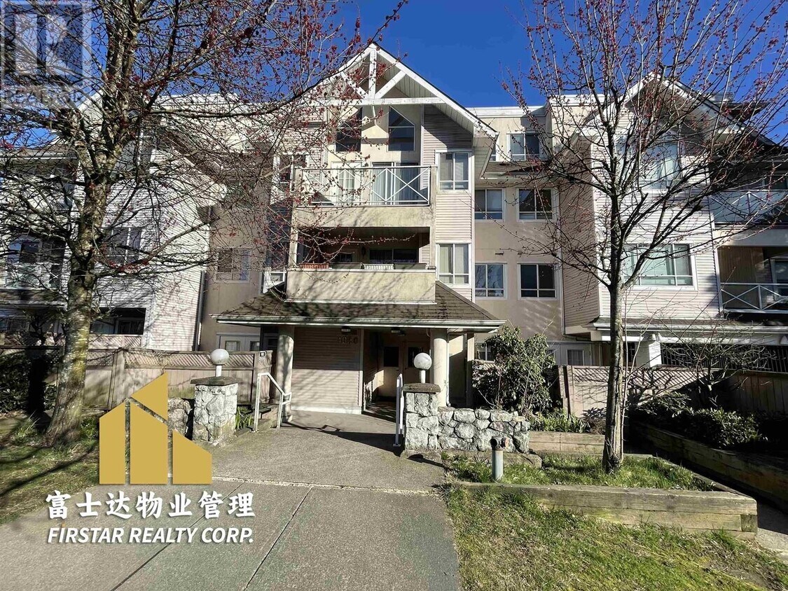 Photo principale - 4950-4950 Joyce St
